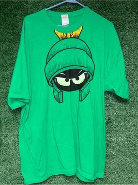 Vintage Y2K Marvin The Martian Shirt XL Gildan tag Space Jam